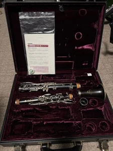 Yamaha YCL-843IIV Clarinet - Picture 1 of 8