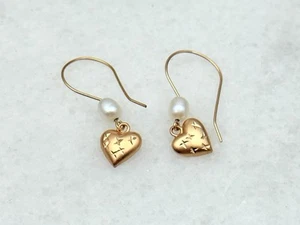 Vintage 14K Yellow Gold Freshwater Pearl Heart Dangle Hook Earrings  - Picture 1 of 2