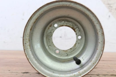 Llanta trasera izquierda o derecha Yamaha Badger YFM80 1985  Foto 1 de 4