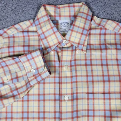 Brooks Brothers 男式中号方格纽扣长袖衬衫 — 第 1/4 张图片