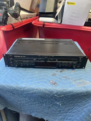 Reproductor de minidisco/cd Tascam MD-CD1 Foto 1 de 4