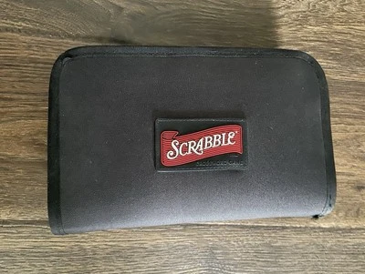 Hasbro 2001 Scrabble To Go Folio Travel Edition Crossword Game 2-4 Player Age 8+ - Image 1 of 4