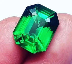 Flawless Natural 9.50 Ct Green Emerald EGL Certified Emerald Cut Loose Gemstone - Picture 1 of 7