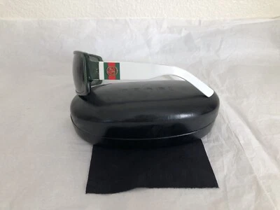 Gafas de sol Gucci vintage blancas logotipo rayas estrechas verdes escudo GG 2563/S Foto 1 de 4