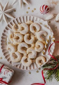 1 Kg frische Vanillekipferle Weihnachtsgeschenk - Bild 1 von 1