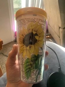 Tervis 16oz Tumblr With Sunflower Prints And Yellow Lid. - Pre owned. - Picture 1 of 7