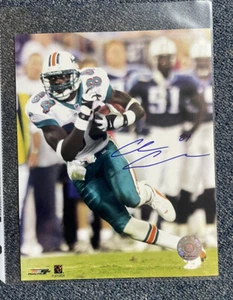 VINTAGE CHRIS CHAMBERS AUTO SIGNED 8 x 10 PHOTO RARE MIAMI DOLPHINS - Picture 1 of 2