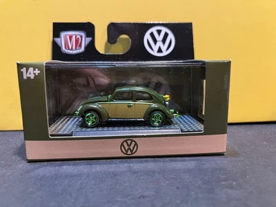 1/64 M2 CHASE CAR 1953 VOLKSWAGEN BEETLE DELUXE USA MODEL GREEN - Image 1 of 3