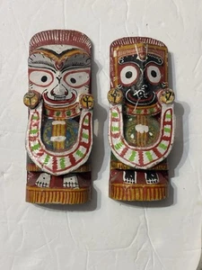 FIGURAS HINDÚES DE MADERA VINTAGE ANTIGUAS JAGANNATH Balabhadra DEIDAD Dioses pintados - Imagen 1 de 8