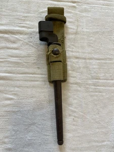 Bayoneta británica Lee Enfield Nº 4 MKII Spike de la Segunda Guerra Mundial con vaina y rana RF&SL - Imagen 1 de 9