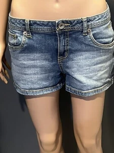 Girl's Justice Size 16.5 Low Rise Right Wash Faded Shorts - Picture 1 of 10