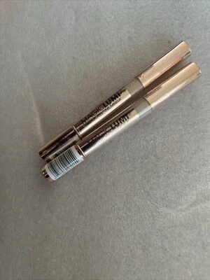 Pack of 2 L'Oreal Paris Magic Lumi Highlighter, Medium # 864, makeup,face,beauty - Image 1 of 3