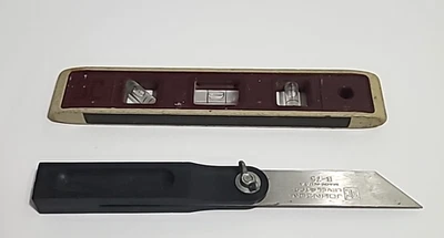 JOHNSON LEVEL & TOOL  STRUCTO-CAST  9" TORPEDO LEVEL AND  8" SLIDING T BEVEL - Image 1 of 4