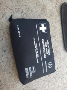 Genuine Factory Mercedes Benz Medical First Aid Kit OEM A 169 860 01 50 - Bild 1 von 1