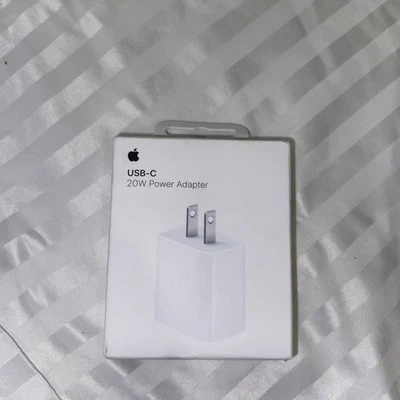 Bloque cargador de pared adaptador de corriente USB-C genuino OEM para iPhone y iPad de 20 W Foto 1 de 4