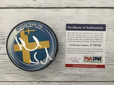 Henrik Sedin Signed Autographed Sweden Hockey Puck PSA DNA COA Go Canucks a - Image 1 of 3