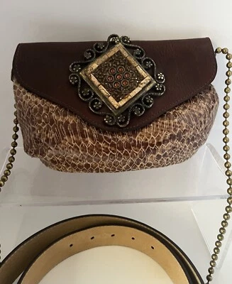 LeatherOCK 蛇皮斜挎包手提包和腰带装饰棕色皮革美国 — 第 1/4 张图片