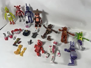 FNAF Five Nights At Freddys Action Figuren Funko Lot unvollständig für Ersatzteile  - Bild 1 von 17