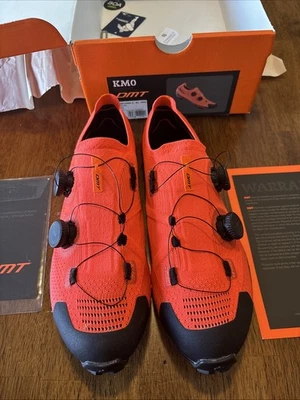 DMT KM0 Coral/Negro Carbo Dual de Michelin. Nuevo en caja Zapatos de Bicicleta de Montaña Talla 43.5 Foto 1 de 4