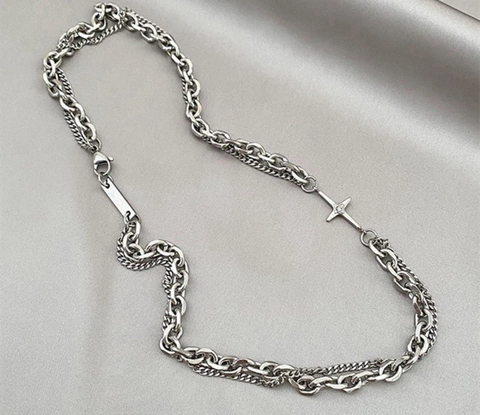 Collana Uomo Donna A Doppia Catena e Maglia Differente In Acciaio Inossidabile. - Immagine 1 di 4