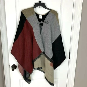 Poncho Shaw Wrap Women OSFM Buckle Front Wt - Picture 1 of 6