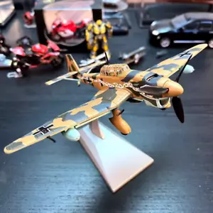 1:72 German Junkers Stuka Ju-87B bombardiere subacqueo 1/72 modello di aereo pressofuso - Foto 1 di 4