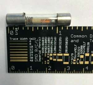 Fusibles de vidrio vintage Bussmann N - Littelfuse serie 333 1/2 AMPp 500mA - Imagen 1 de 2