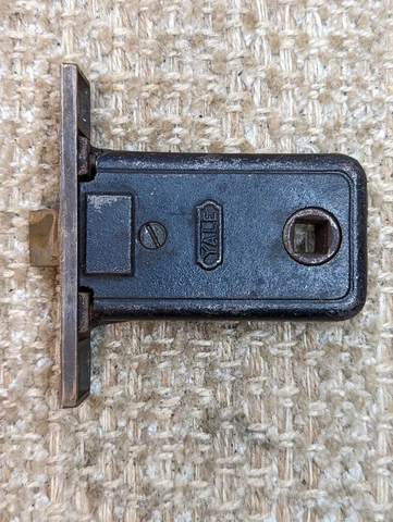 Antique Yale Interior Mortise Passage Lock Door Hardware #1003 Cover