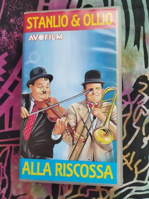 VHS VIDEOCASSETTA STANLIO E OLLIO ALLA RISCOSSA AVO FILM MILANO 1991 UNIVIDEO - Immagine 1 di 4