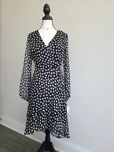 NEU Taylor Damen Chiffon Midi Kunsthalstuch Kleid Tupfen hoch niedrig schwarz Größe 8 - Bild 1 von 10