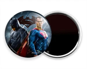 BATMAN V SUPERMAN GOTHAM CITY SUPER HERO FRIDGE REFRIGERATOR MAGNET NOTE HOLDER - Picture 1 of 1