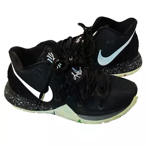 Scarpe da basket Nike Kyrie 5 nere Magic A02918-901 da uomo taglia 9 sneakers medie - Foto 1 di 24