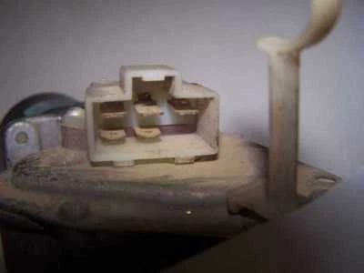 91 92 93 94 95 ISUZU RODEO LIMPIAPARABRISAS MTR 200317 Foto 1 de 4