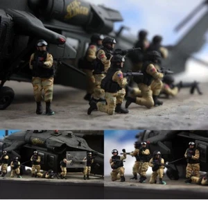 1/72 Miniature Model Eileen Action 8-Person Set Props Characters Toys - Picture 1 of 9