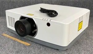 NEC NP-PA653UL Projektor 7Y00047EF - 2.205 Stunden - Bild 1 von 6