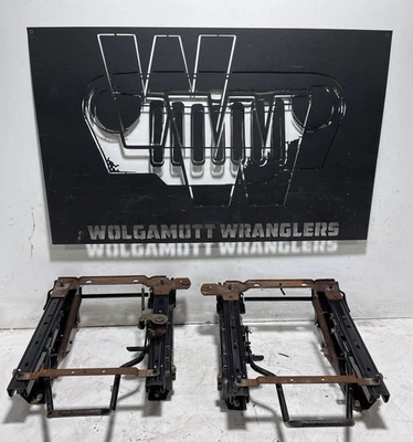 Soportes de asiento delantero para Jeep TJ Wrangler 97-02 tanto inclinables como deslizantes conductor + pasajero Foto 1 de 4