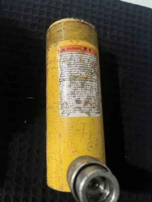  ENERPAC RC154 4"-TIEMPOS 15 TONELADAS CICLO HIDRÁULICO DE ACCIÓN SIMPLE Foto 1 de 4