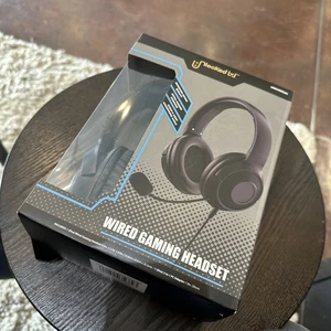 Wired Gaming Headset with Mic - Picture 1 of 3