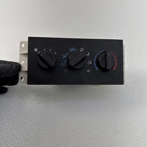 1997-1998 Jeep Cherokee XJ Sport Climate Control Temperature Unit A/C Heater OEM - Picture 1 of 17