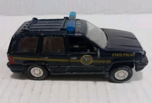 1995 Jeep West Virginia State Police Car, 1:43, Road Champs - Picture 1 of 9