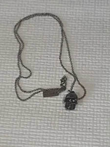 Marc Jacobs Skull Pendant Necklace - Picture 1 of 15