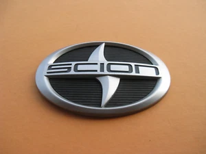 08 09 10 11 12 13 14 SCION XD FRONT GRILLE EMBLEM LOGO BADGE SYMBOL SIGN A45877 - Picture 1 of 10