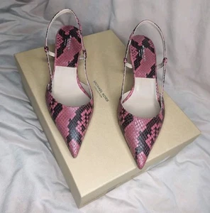 Bomba Michael Kors Hallie Python Cuero Repujado *Talla 39 Nueva en Caja Inmaculada* - Imagen 1 de 7