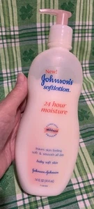 ❤️Johnson's Softlotion olio idratante cremoso 414 ml | 14 once - raro - pompa rosa - Foto 1 di 6