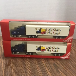 Herpa Promotex Roadway HO 1:87 TRUCK REPLICA SET OF 2 NIB Lets Share The Road - Bild 1 von 7