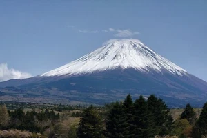 500-piece Japan's Mount Fuji jigsaw puzzle - Picture 1 of 2
