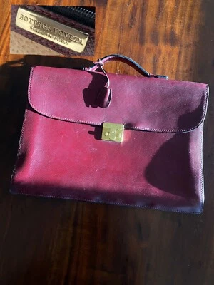 BOTTEGA VENETA ACORDEÓN Italia Cuero Bolso para Laptop Negocios Oxblood 16x12x5 Foto 1 de 4