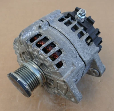 Original Mercedes Benz S Klasse W222 W217 Lichtmaschine 250A A0009062004 - Image 1 of 4