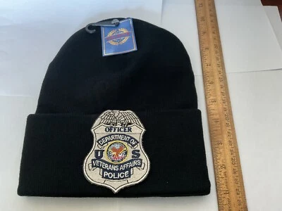 Parche de sombrero de policía del Departamento de Asuntos de Veteranos cosido en gorra de punto negra Foto 1 de 4