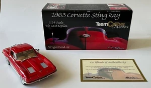 Team Caliber 1963 Chevrolet Corvette Stingray 1:24 Red Die Cast Model Car - New! - Picture 1 of 19